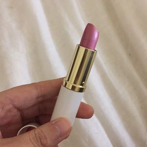 Estée Lauder pink parfait lipstick!